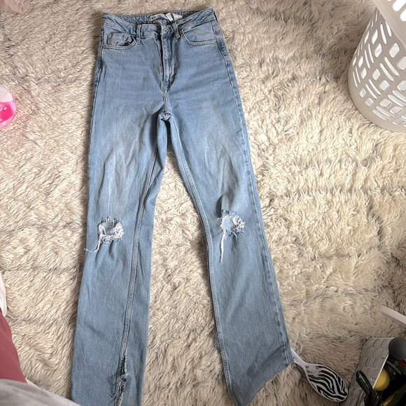 ZARA bootcut jeans These are in amazing condition with no stains/signs of wear - Picture 1 of 4